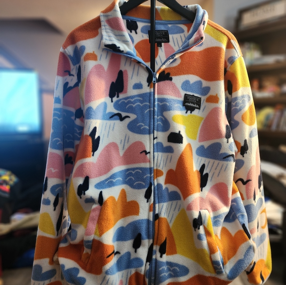 Massive Outdoor  Fleece Full Zip Pockets Colorful Camp Cabin Trail